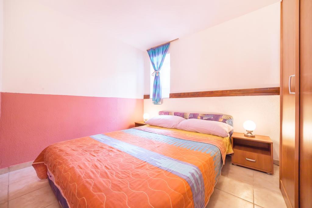 Apartment Mika Vodice Exterior photo